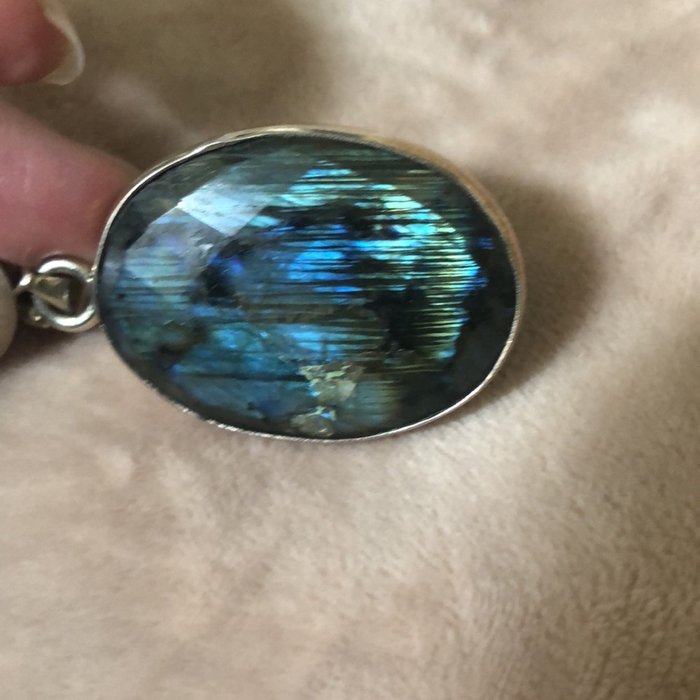 Large Oval Labradorite Pendant .925 - Picture 4 of 12